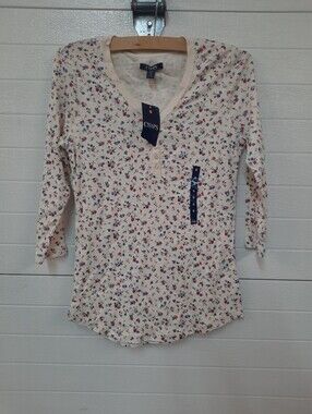 NWT Chaps Cream Floral Henley Top with Red and Blue Accents